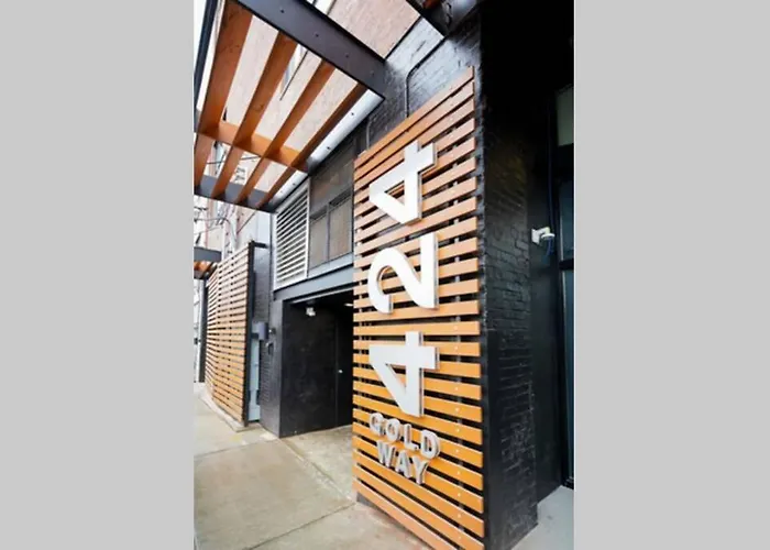 3e *new* Huge! Spacious 3 Bedroom In Oakland That Sleeps 12! Apartment