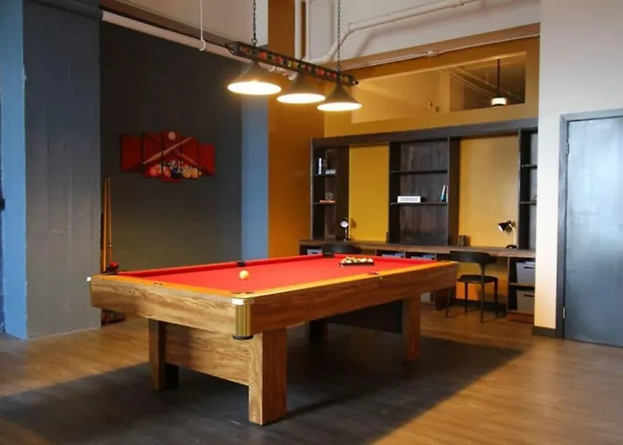 3e *new* Huge! Spacious 3 Bedroom In Oakland That Sleeps 12! Apartment Pittsburgh